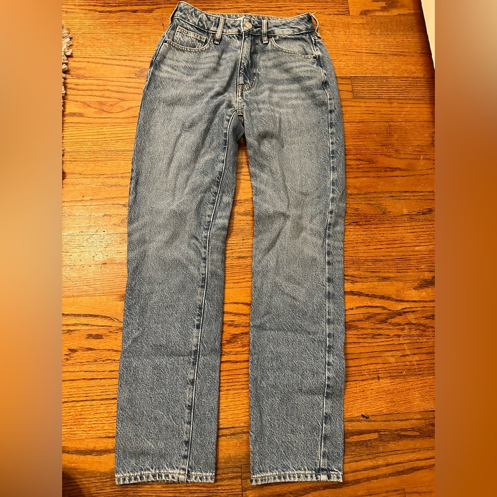 Pacsun blue jeans size 23, mom jeans, in good condition